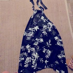 Flowery dress beautiful for the summer